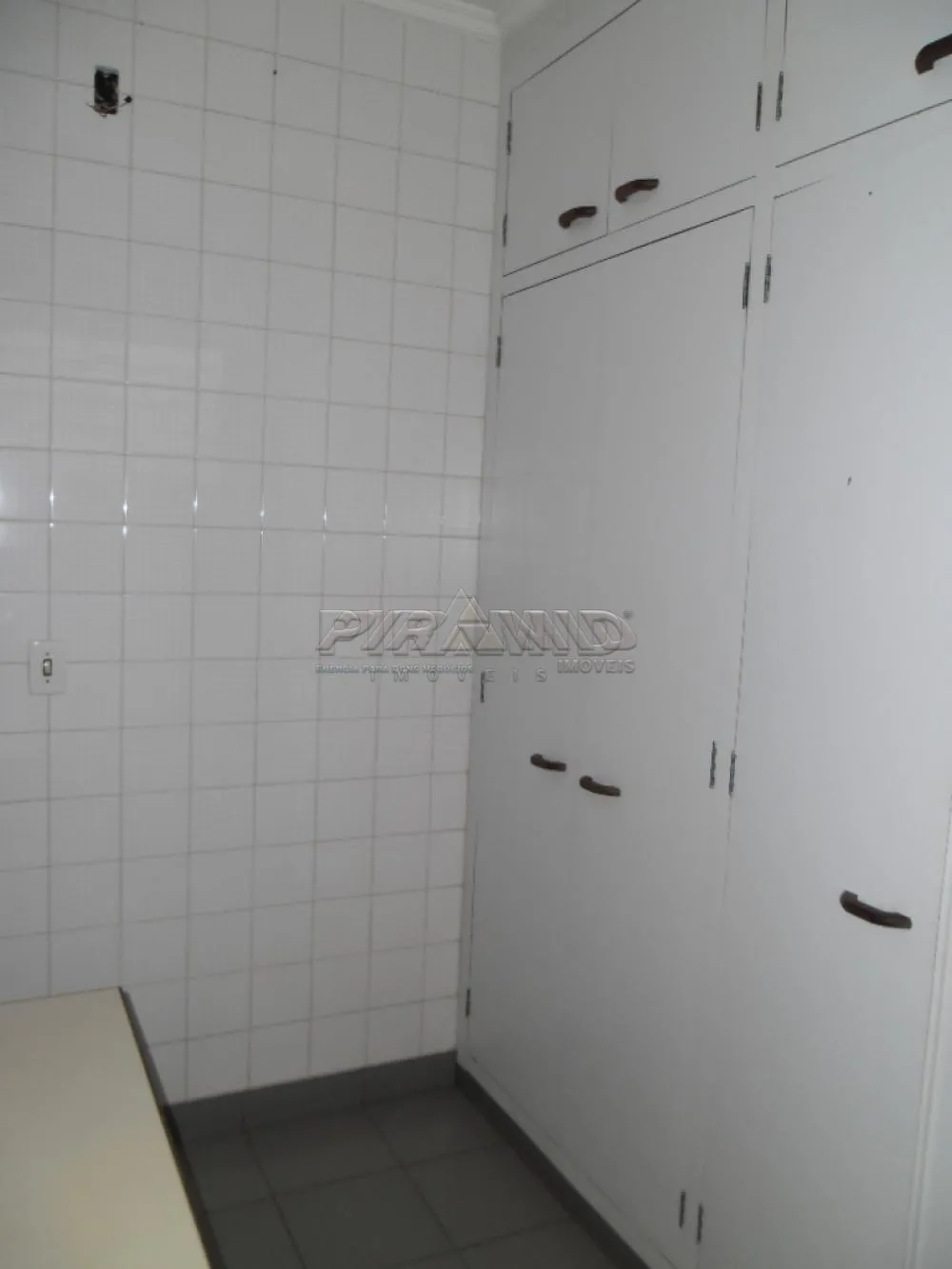 Alugar Casa / Padr&atilde;o em Ribeir&atilde;o Preto R$ 3.780,00 - Foto 17