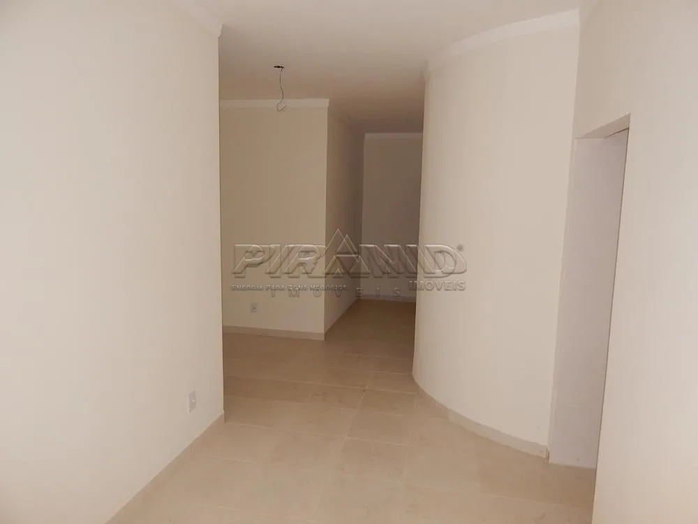 Alugar Apartamento / Padr&atilde;o em Ribeir&atilde;o Preto R$ 1.100,00 - Foto 2