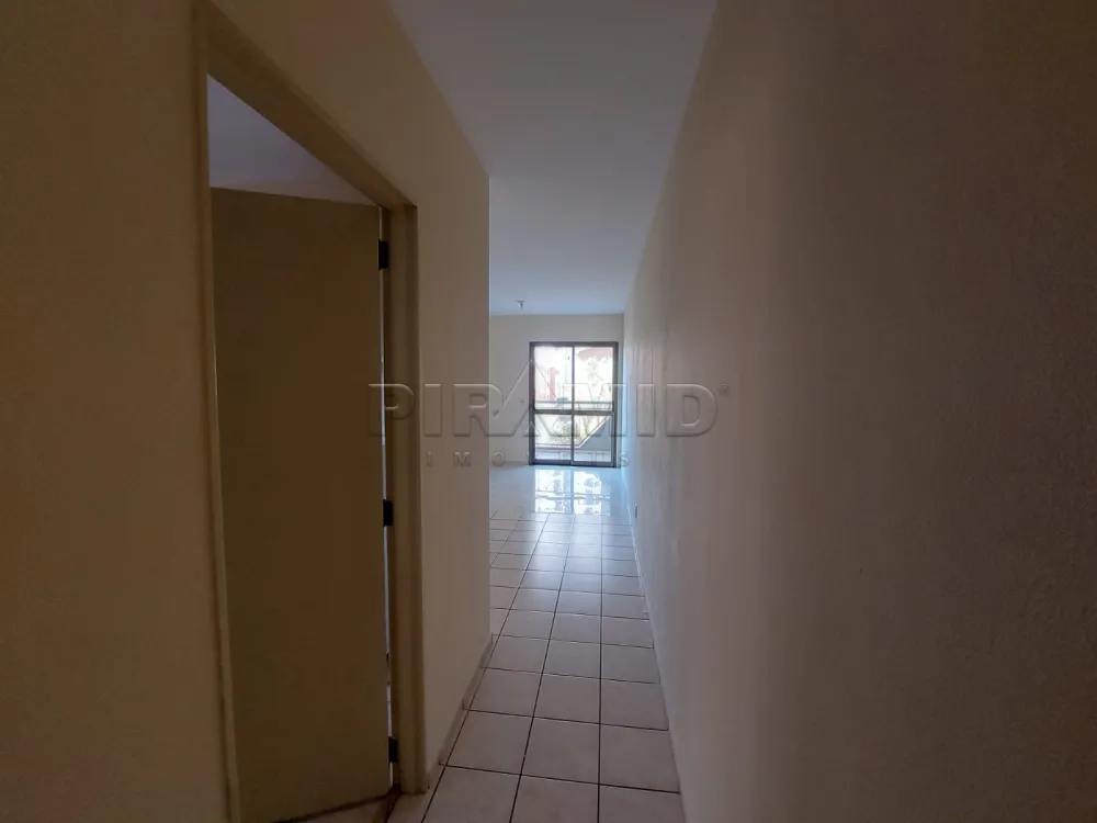 Alugar Apartamento / Padr&atilde;o em Ribeir&atilde;o Preto R$ 1.650,00 - Foto 2