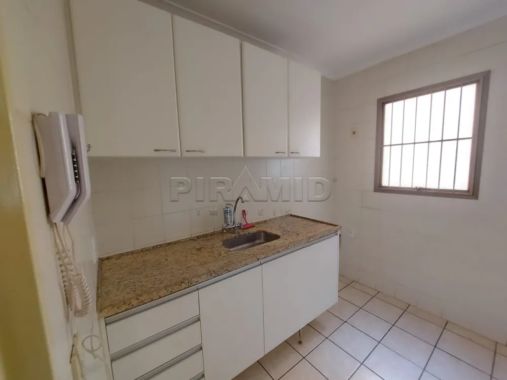 Alugar Apartamento / Padr&atilde;o em Ribeir&atilde;o Preto R$ 1.650,00 - Foto 3