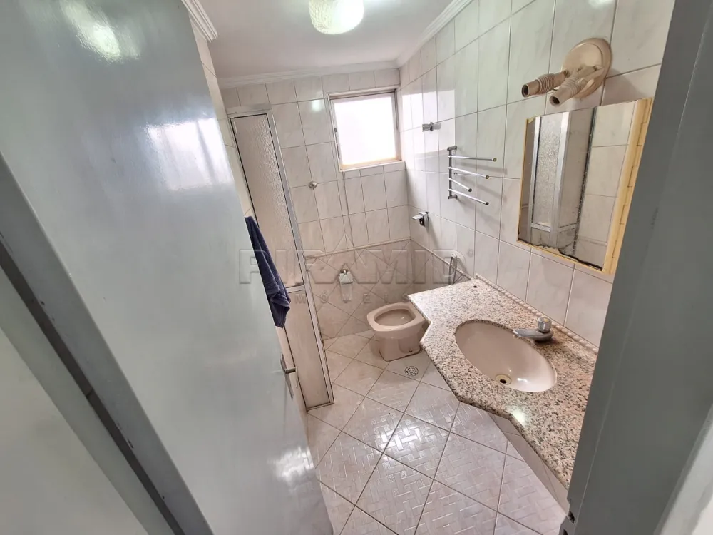 Alugar Apartamento / Padr&atilde;o em Ribeir&atilde;o Preto R$ 1.100,00 - Foto 3