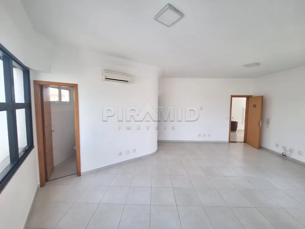 Alugar Comercial / Sala em Ribeir&atilde;o Preto R$ 2.200,00 - Foto 4