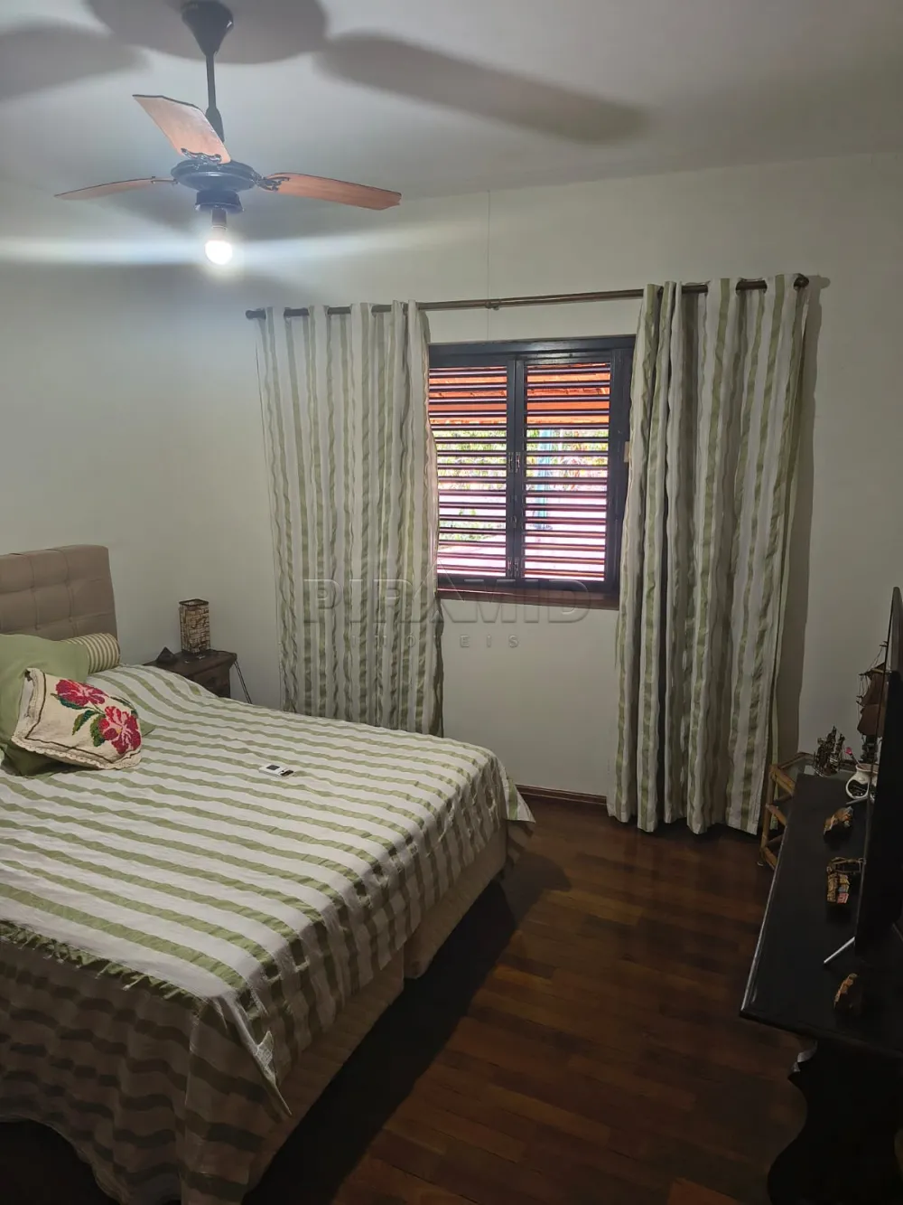 Alugar Casa / Padr&atilde;o em Ribeir&atilde;o Preto R$ 3.800,00 - Foto 16