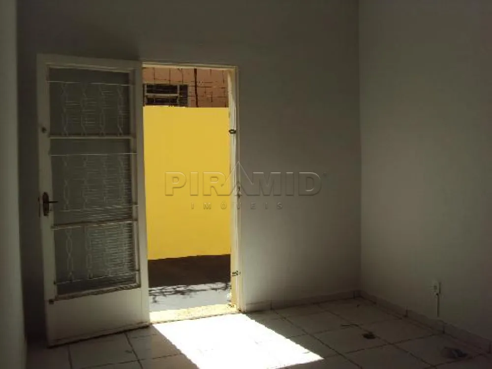 Alugar Comercial / Casa em Ribeir&atilde;o Preto R$ 1.700,00 - Foto 4