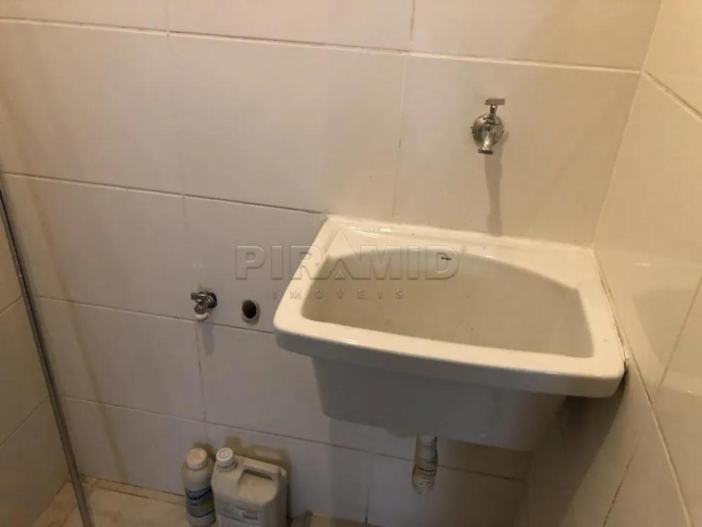 Alugar Casa / Padr&atilde;o em Ribeir&atilde;o Preto R$ 1.200,00 - Foto 14