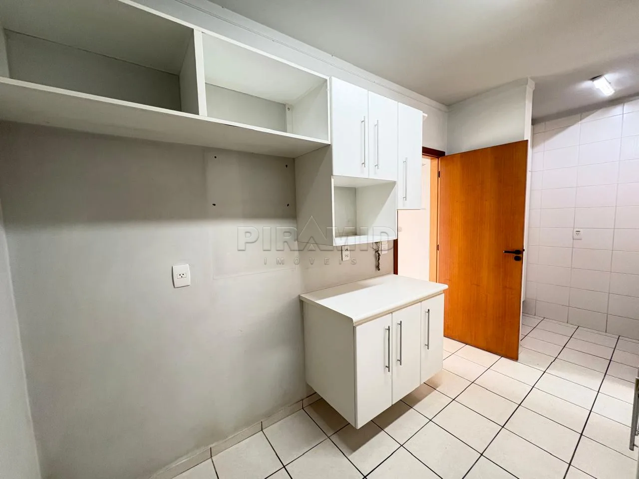 Alugar Apartamento / Padr&atilde;o em Ribeir&atilde;o Preto R$ 2.400,00 - Foto 19