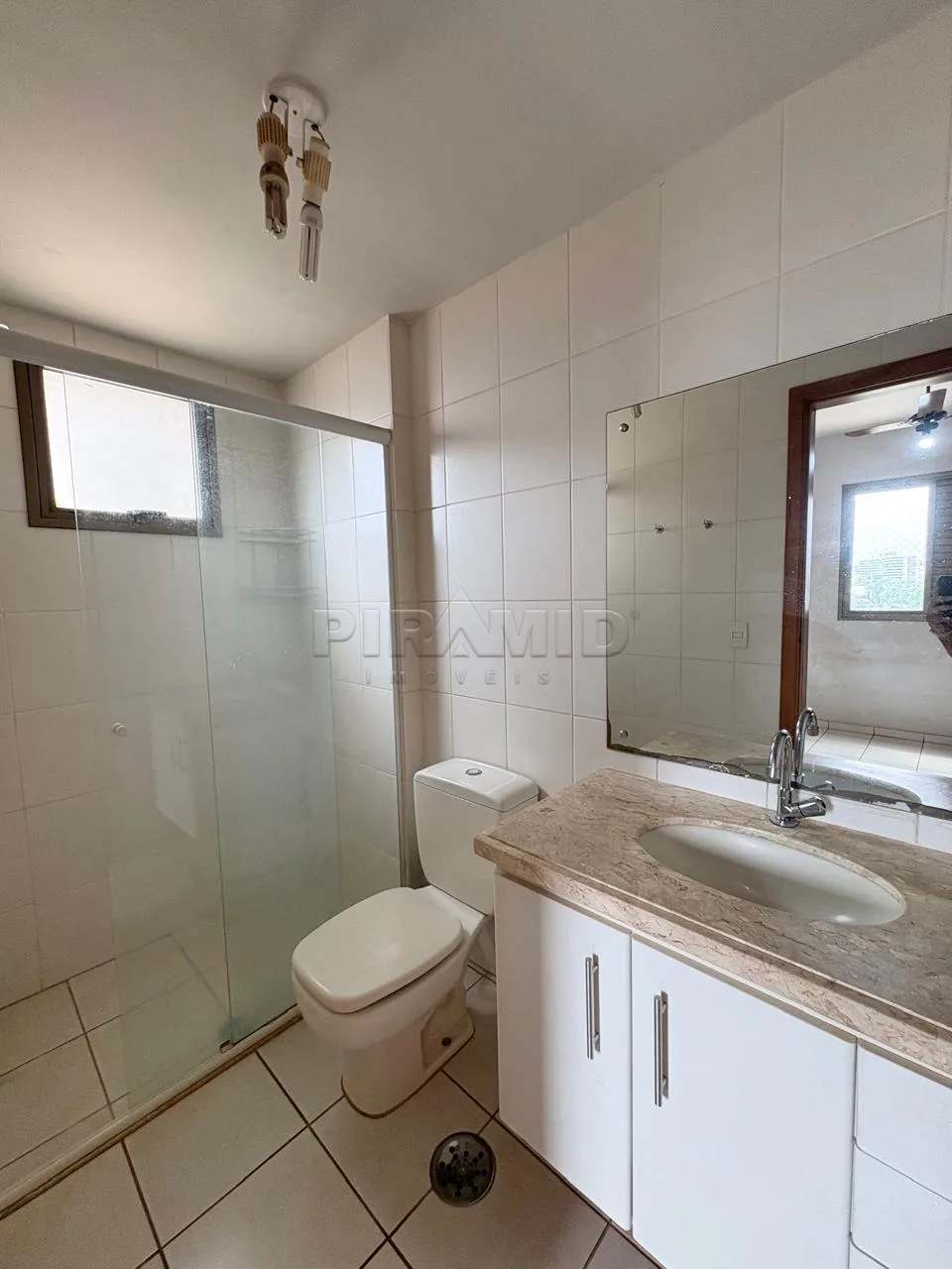 Alugar Apartamento / Padr&atilde;o em Ribeir&atilde;o Preto R$ 2.400,00 - Foto 15