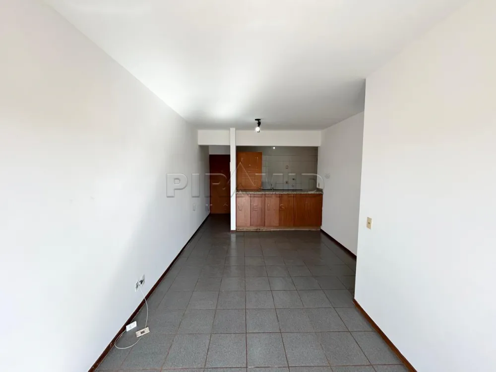 Alugar Apartamento / Padr&atilde;o em Ribeir&atilde;o Preto R$ 950,00 - Foto 3