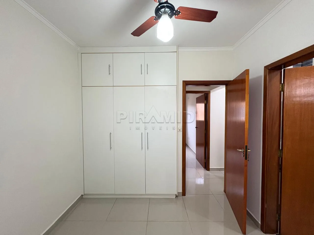 Comprar Apartamento / Padr&atilde;o em Ribeir&atilde;o Preto R$ 290.000,00 - Foto 11
