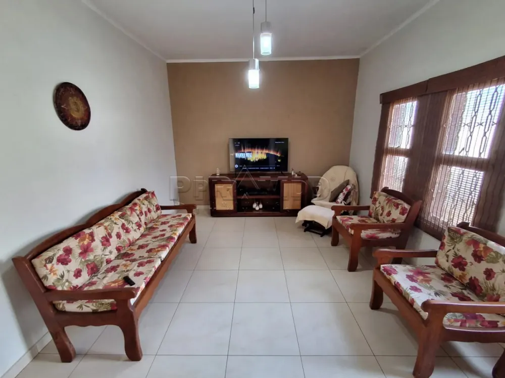 Alugar Casa / Padr&atilde;o em Ribeir&atilde;o Preto R$ 2.170,00 - Foto 3