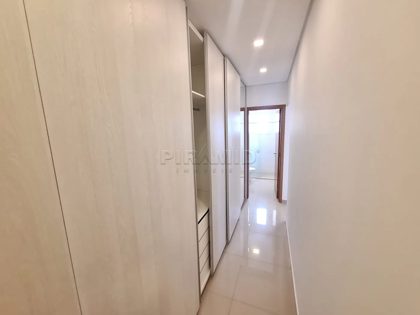 Alugar Apartamento / Padr&atilde;o em Ribeir&atilde;o Preto R$ 5.500,00 - Foto 17