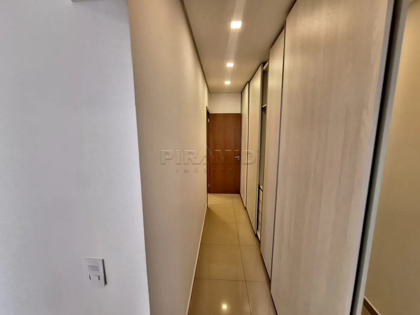 Alugar Apartamento / Padr&atilde;o em Ribeir&atilde;o Preto R$ 5.500,00 - Foto 18