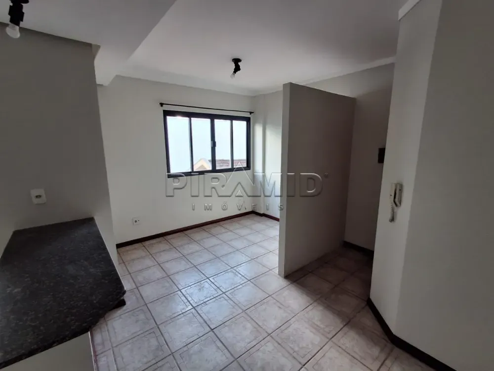 Alugar Apartamento / Padr&atilde;o em Ribeir&atilde;o Preto R$ 1.100,00 - Foto 3