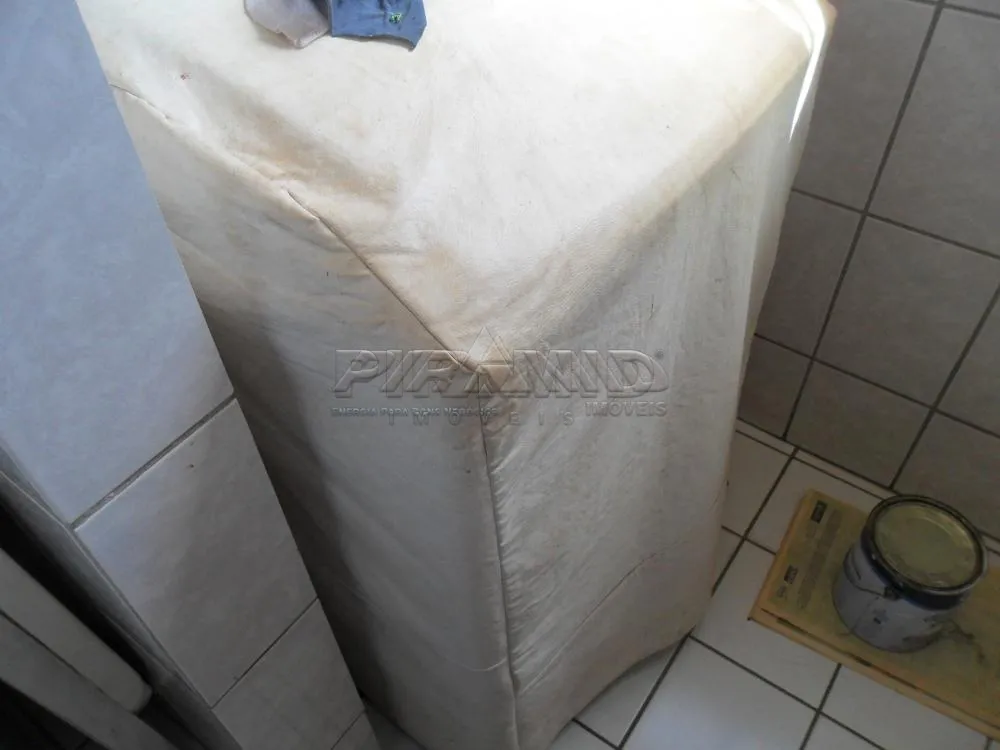 Alugar Apartamento / Padr&atilde;o em Ribeir&atilde;o Preto R$ 1.200,00 - Foto 16