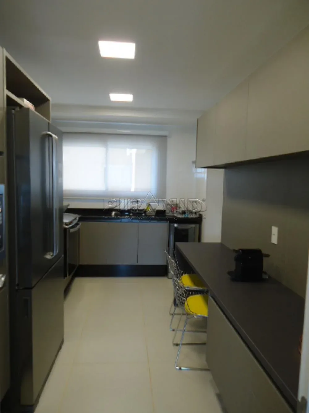 Alugar Apartamento / Padr&atilde;o em Ribeir&atilde;o Preto R$ 7.000,00 - Foto 17