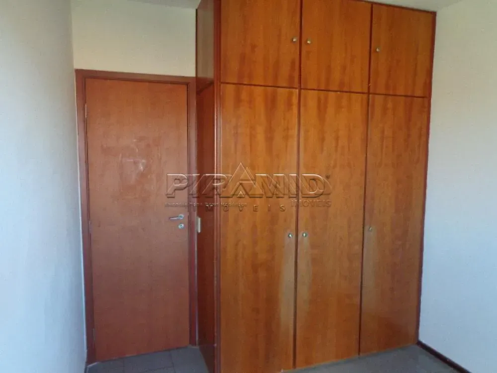 Alugar Apartamento / Padr&atilde;o em Ribeir&atilde;o Preto R$ 1.600,00 - Foto 4
