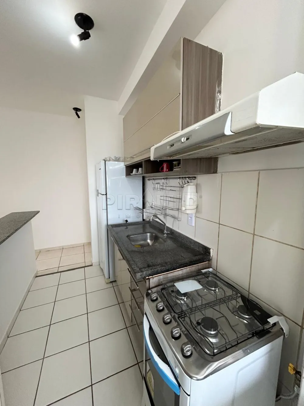 Alugar Apartamento / Padr&atilde;o em Ribeir&atilde;o Preto R$ 1.500,00 - Foto 7