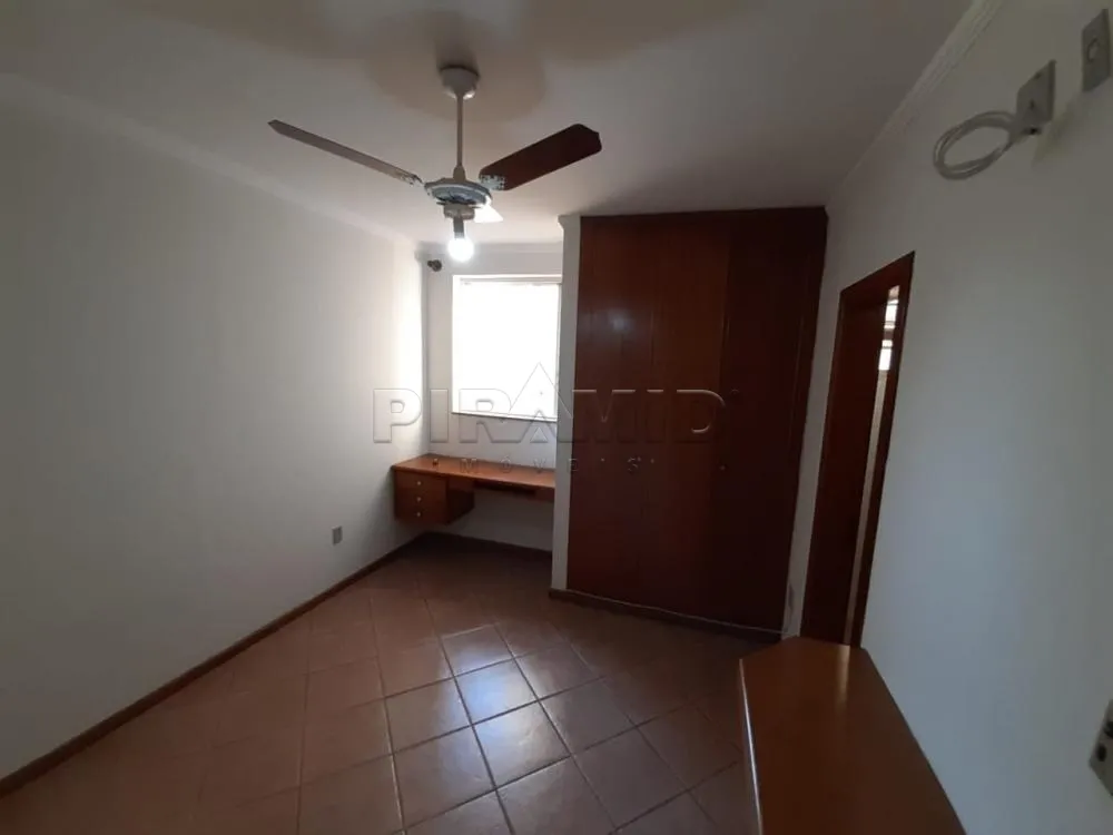 Alugar Apartamento / Kitchnet em Ribeir&atilde;o Preto R$ 750,00 - Foto 2