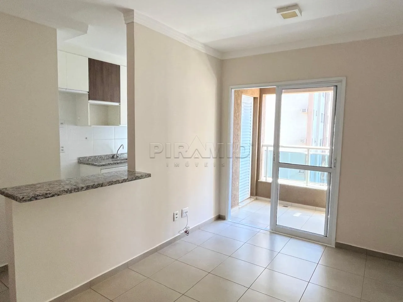 Alugar Apartamento / Padr&atilde;o em Ribeir&atilde;o Preto R$ 1.850,00 - Foto 1