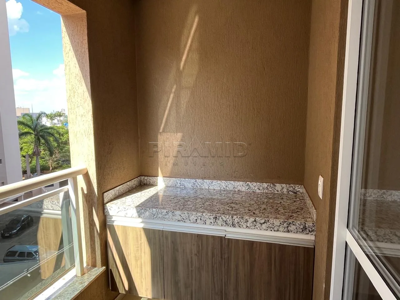 Alugar Apartamento / Padr&atilde;o em Ribeir&atilde;o Preto R$ 1.850,00 - Foto 3