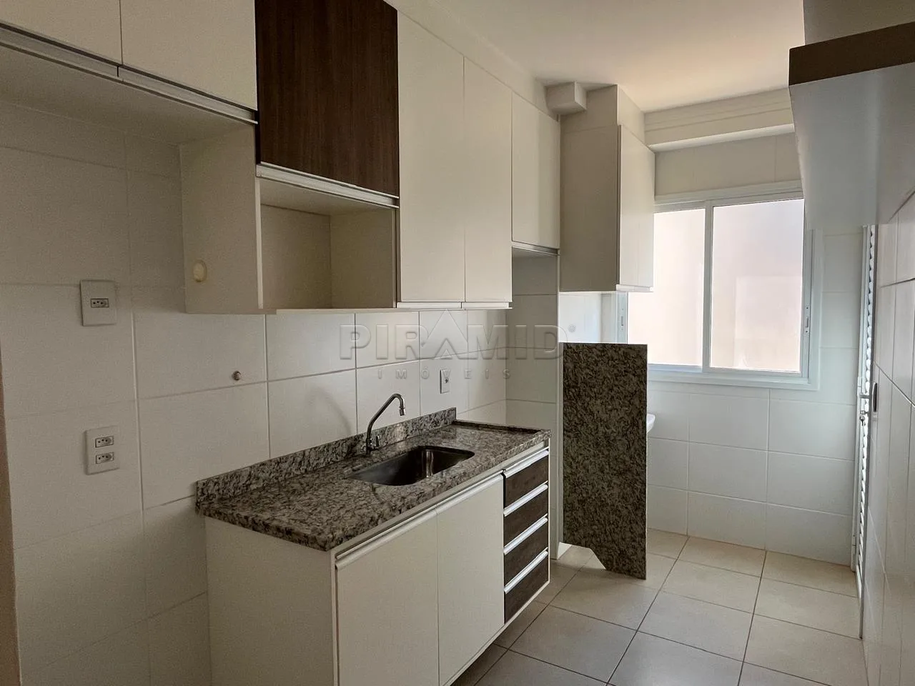 Alugar Apartamento / Padr&atilde;o em Ribeir&atilde;o Preto R$ 1.850,00 - Foto 7