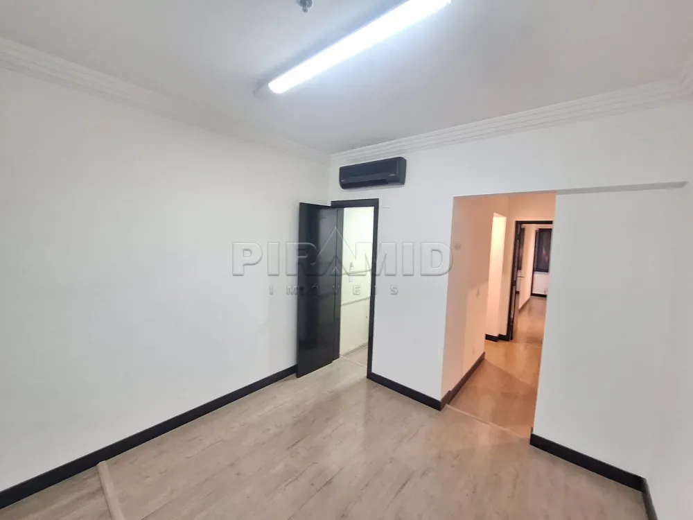 Alugar Comercial / Sala em Ribeir&atilde;o Preto R$ 3.500,00 - Foto 1