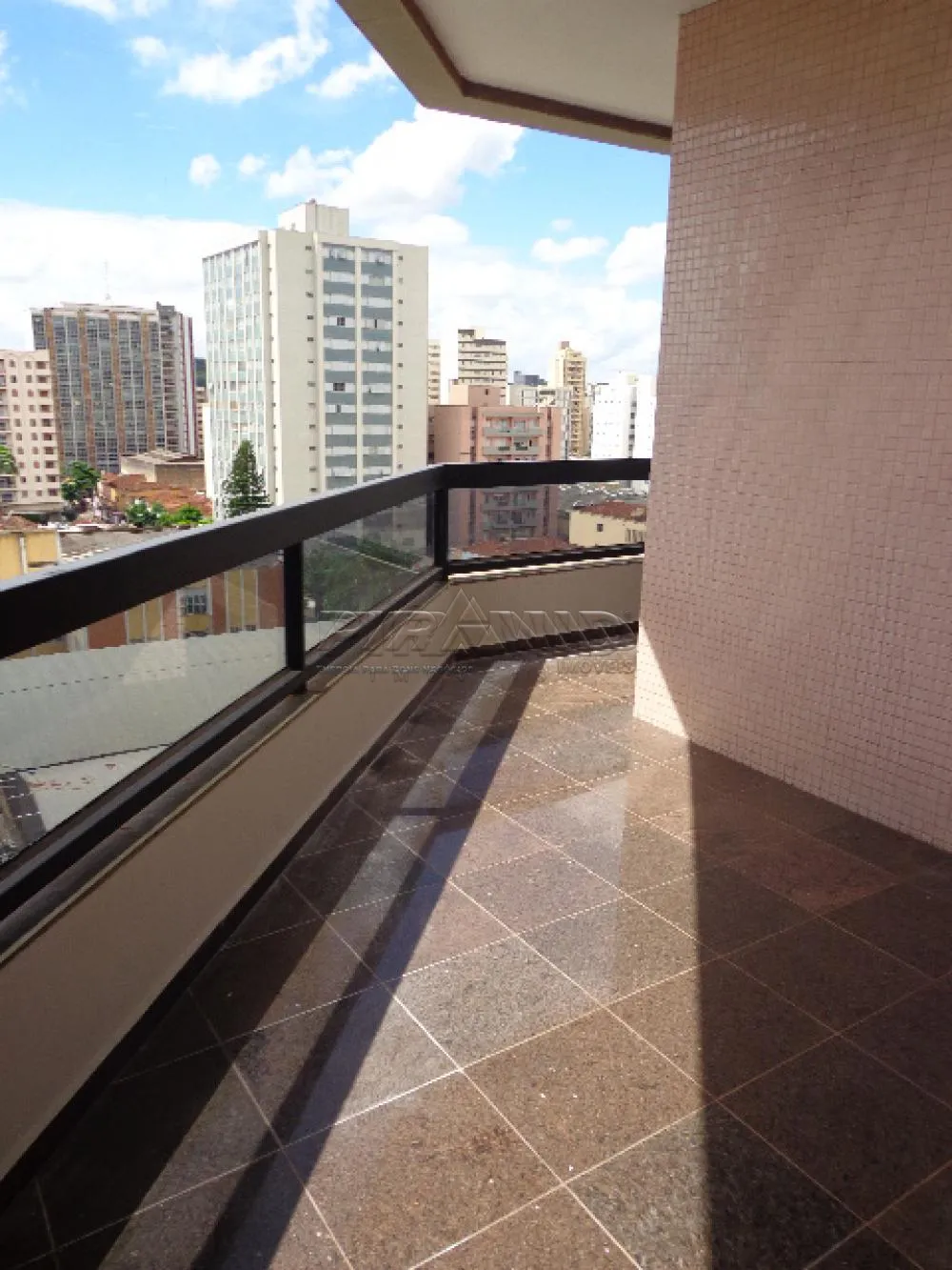 Alugar Apartamento / Padr&atilde;o em Ribeir&atilde;o Preto R$ 1.600,00 - Foto 5