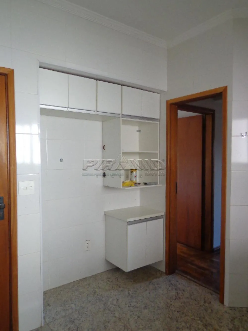 Alugar Apartamento / Padr&atilde;o em Ribeir&atilde;o Preto R$ 1.600,00 - Foto 23
