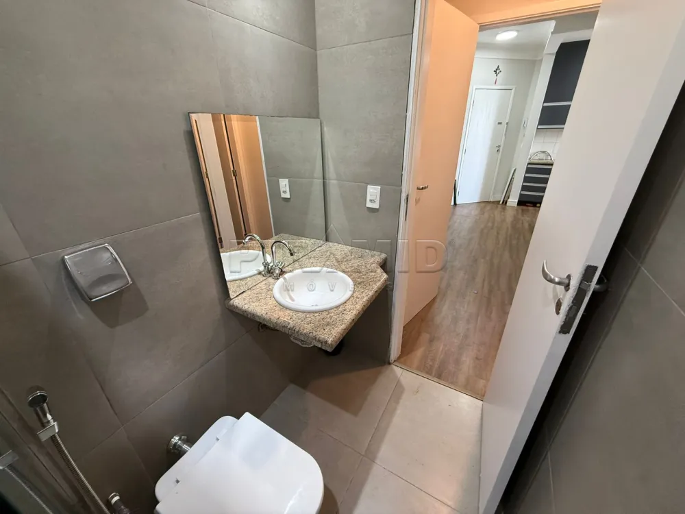 Alugar Apartamento / Padr&atilde;o em Ribeir&atilde;o Preto R$ 1.650,00 - Foto 18
