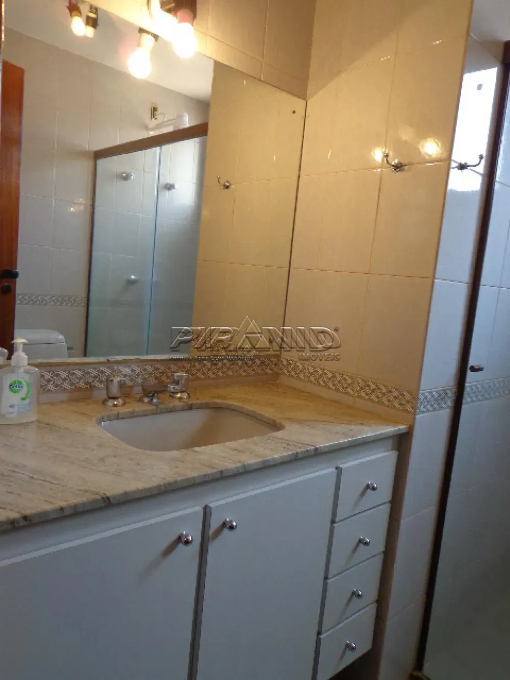 Alugar Apartamento / Padr&atilde;o em Ribeir&atilde;o Preto R$ 1.900,00 - Foto 21