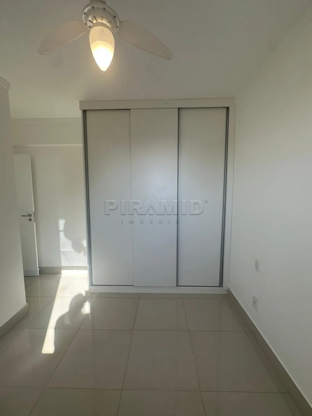 Alugar Apartamento / Padr&atilde;o em Ribeir&atilde;o Preto R$ 2.700,00 - Foto 13