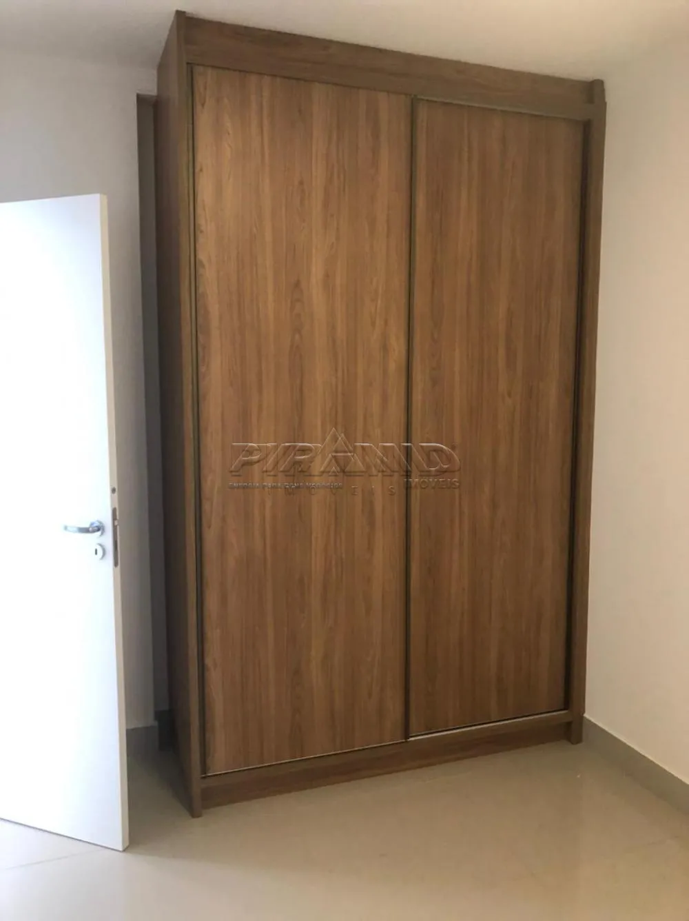 Alugar Apartamento / Padr&atilde;o em Ribeir&atilde;o Preto R$ 2.300,00 - Foto 8