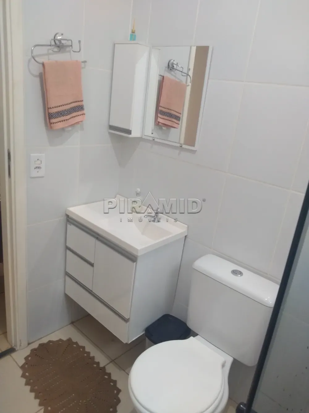 Alugar Apartamento / Padr&atilde;o em Ribeir&atilde;o Preto R$ 1.200,00 - Foto 5