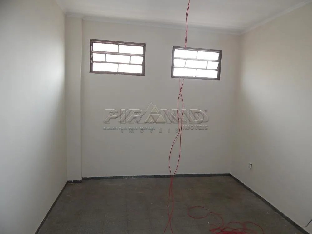 Alugar Casa / Padr&atilde;o em Ribeir&atilde;o Preto R$ 1.200,00 - Foto 3