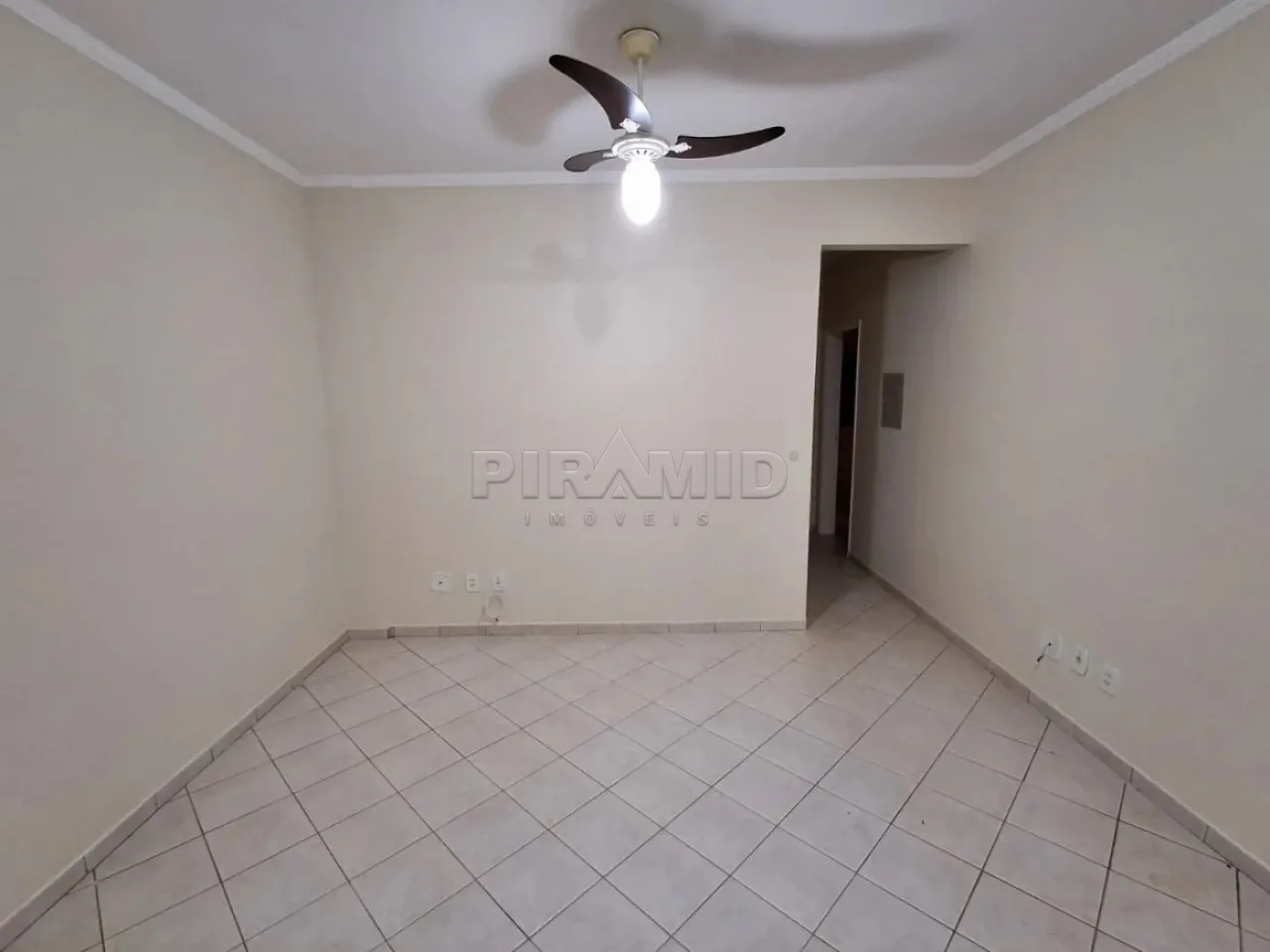 Alugar Apartamento / Padr&atilde;o em Ribeir&atilde;o Preto R$ 1.900,00 - Foto 2
