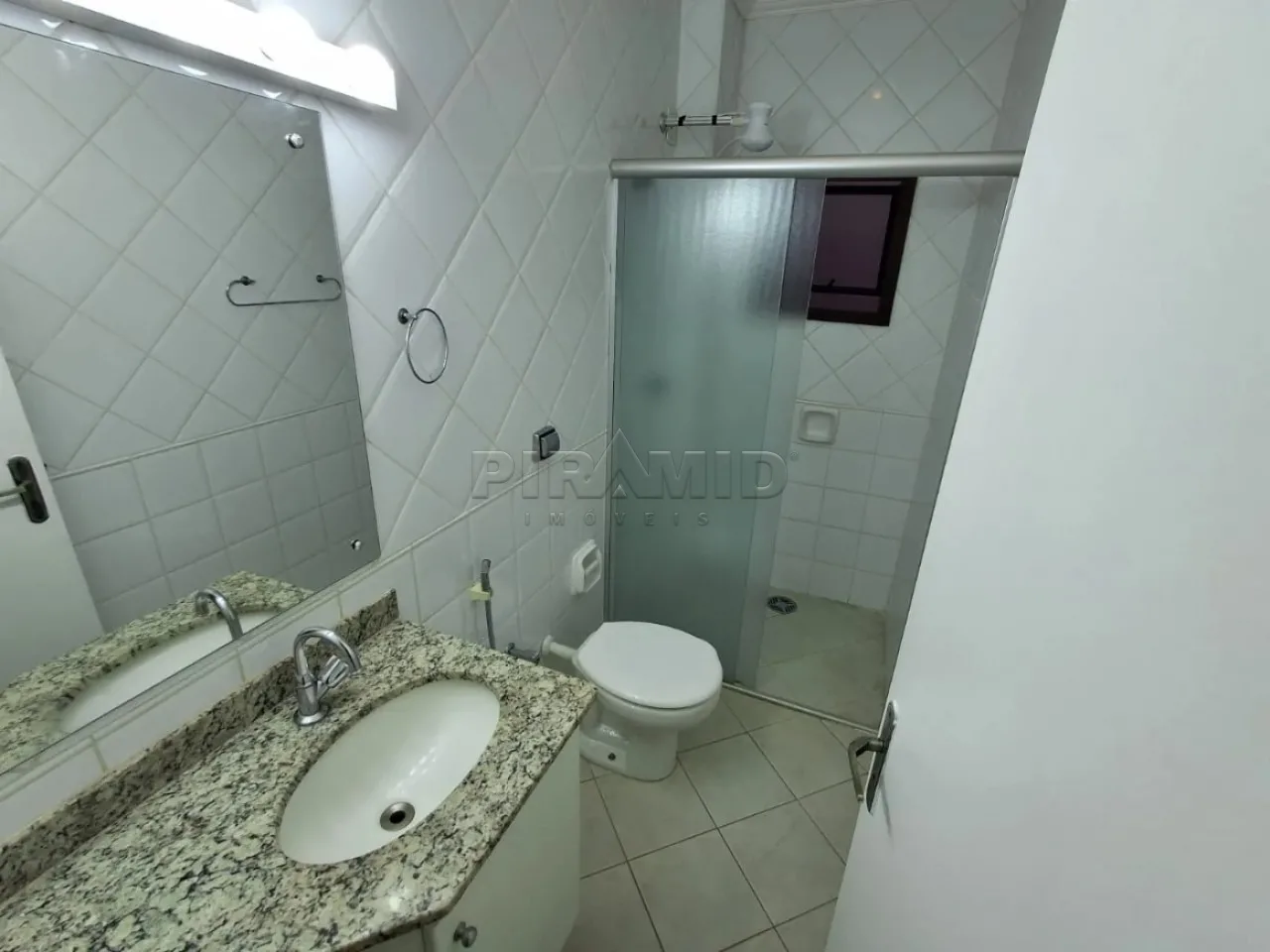 Alugar Apartamento / Padr&atilde;o em Ribeir&atilde;o Preto R$ 1.900,00 - Foto 7