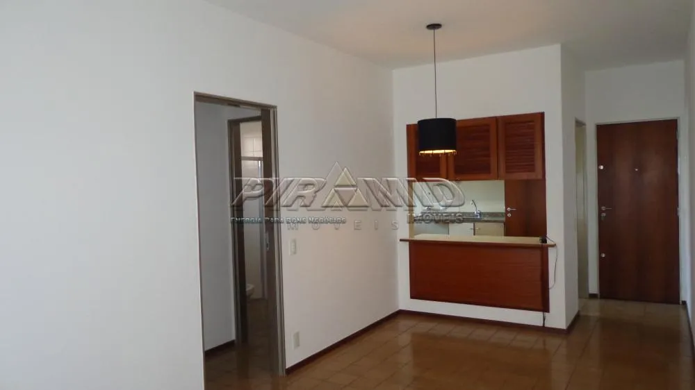 Alugar Apartamento / Padr&atilde;o em Ribeir&atilde;o Preto R$ 1.300,00 - Foto 3