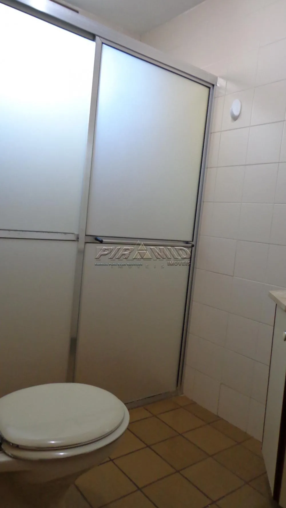 Alugar Apartamento / Padr&atilde;o em Ribeir&atilde;o Preto R$ 1.300,00 - Foto 11