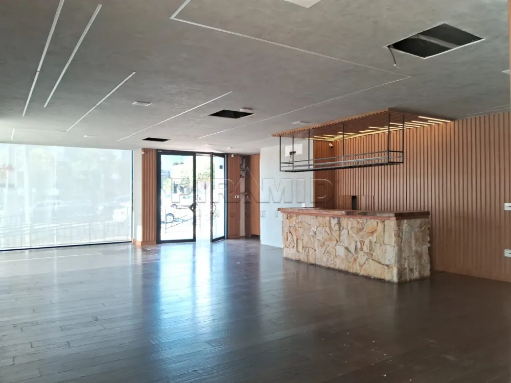 Alugar Comercial / Sal&atilde;o em Ribeir&atilde;o Preto R$ 39.700,00 - Foto 2