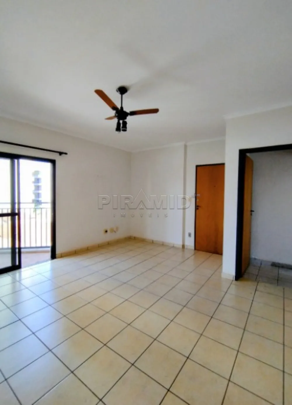 Alugar Apartamento / Padr&atilde;o em Ribeir&atilde;o Preto R$ 1.800,00 - Foto 1
