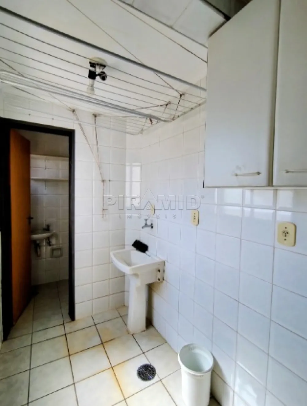 Alugar Apartamento / Padr&atilde;o em Ribeir&atilde;o Preto R$ 1.800,00 - Foto 16