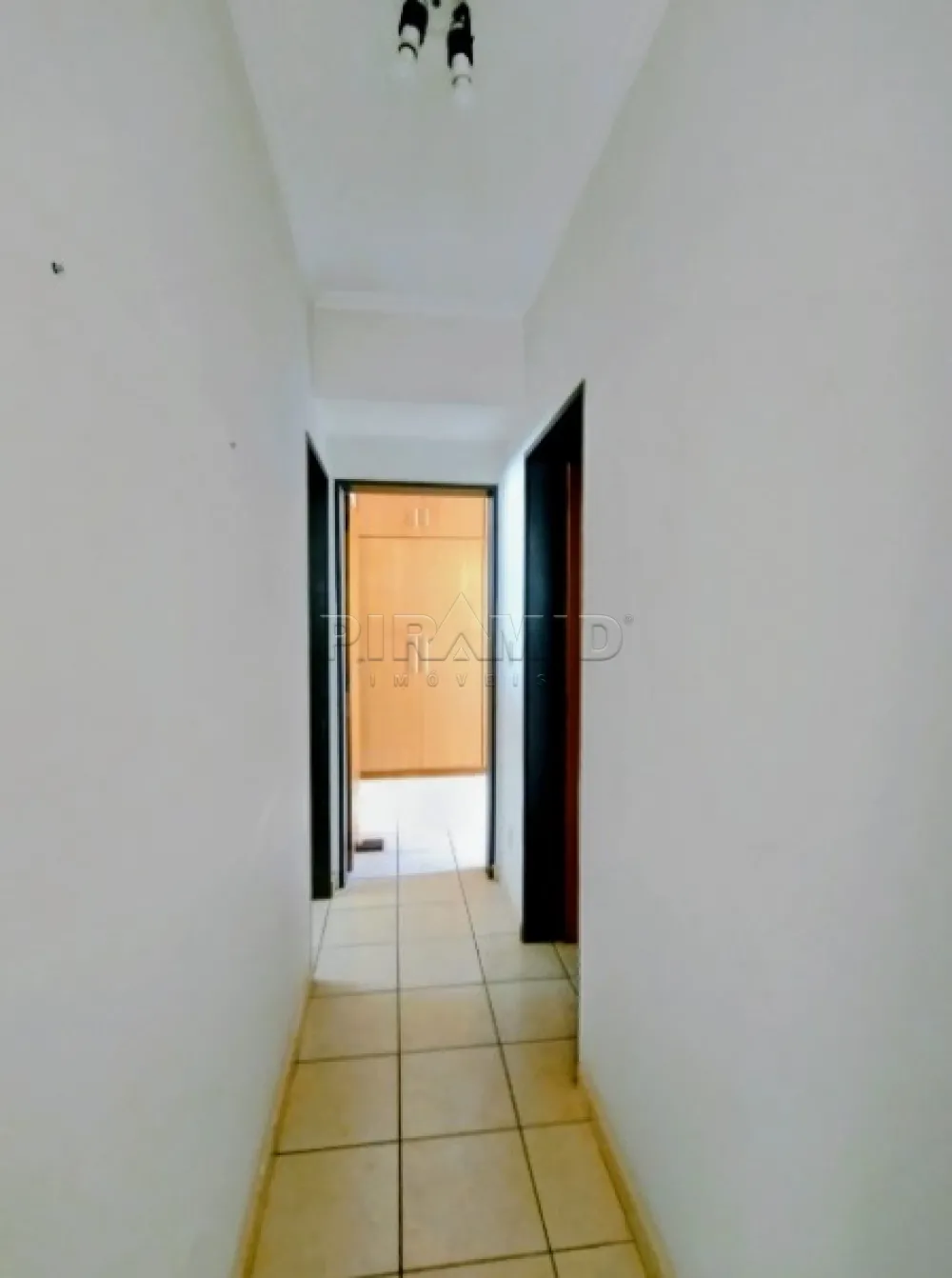 Alugar Apartamento / Padr&atilde;o em Ribeir&atilde;o Preto R$ 1.800,00 - Foto 7