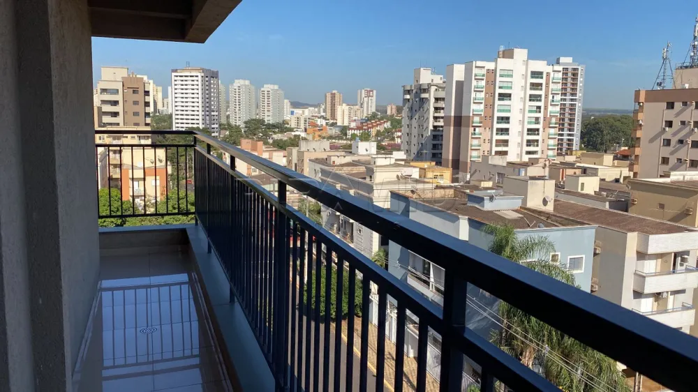 Alugar Apartamento / Padr&atilde;o em Ribeir&atilde;o Preto R$ 1.900,00 - Foto 2