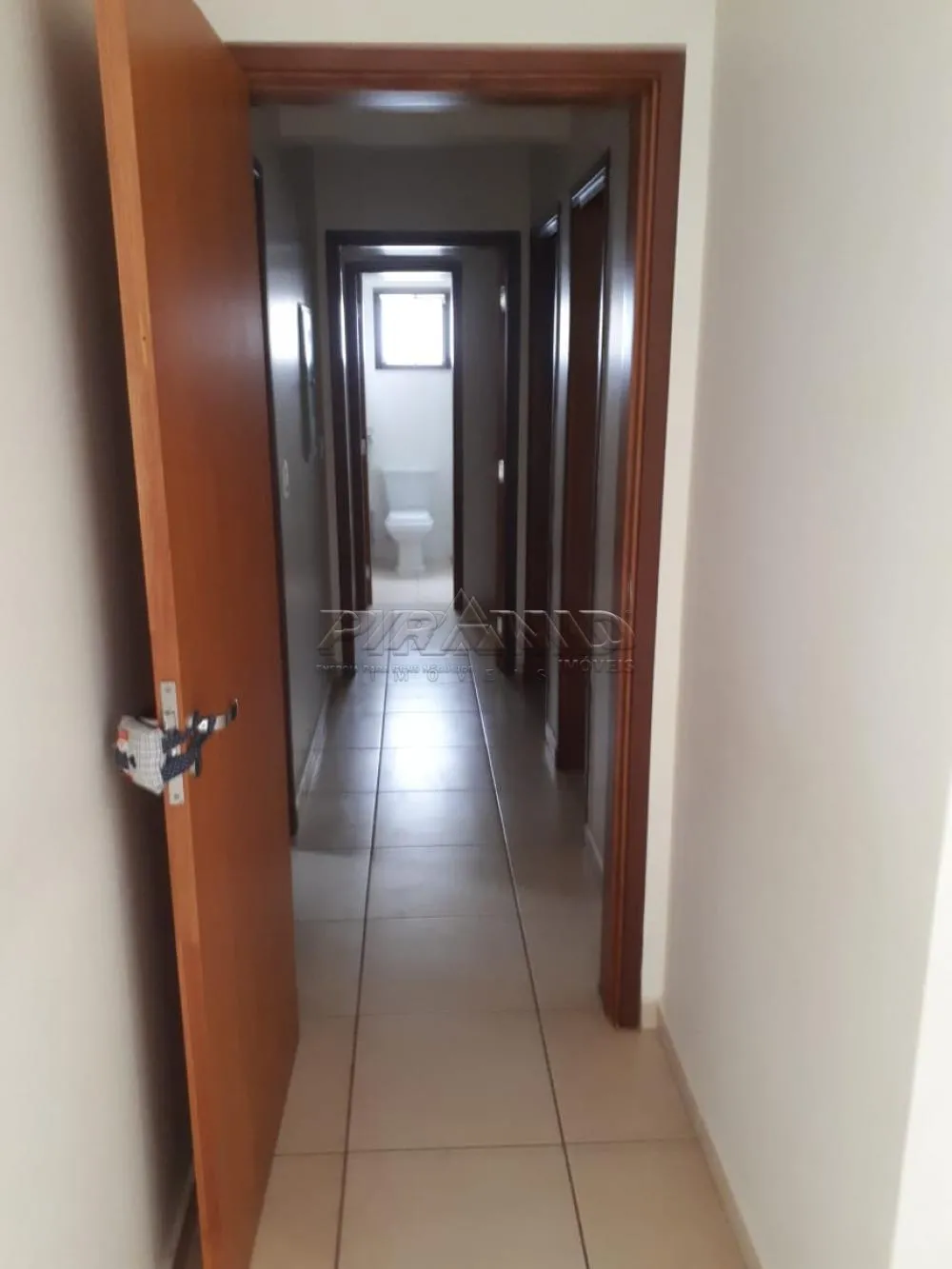 Alugar Apartamento / Padr&atilde;o em Ribeir&atilde;o Preto R$ 2.200,00 - Foto 5