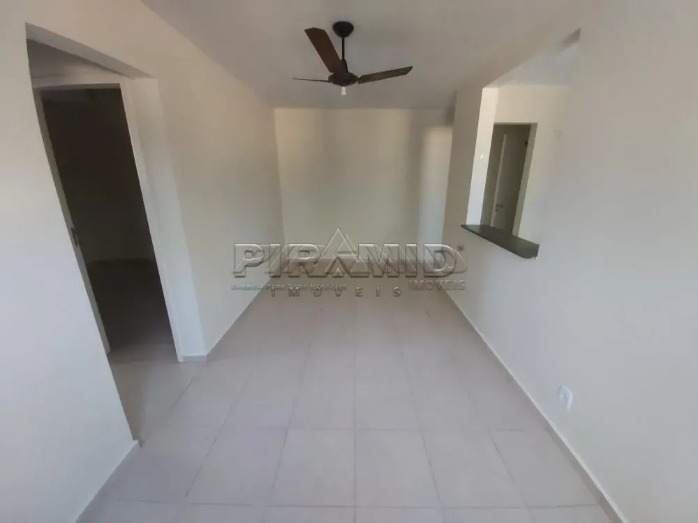 Alugar Apartamento / Padr&atilde;o em Ribeir&atilde;o Preto R$ 1.100,00 - Foto 2