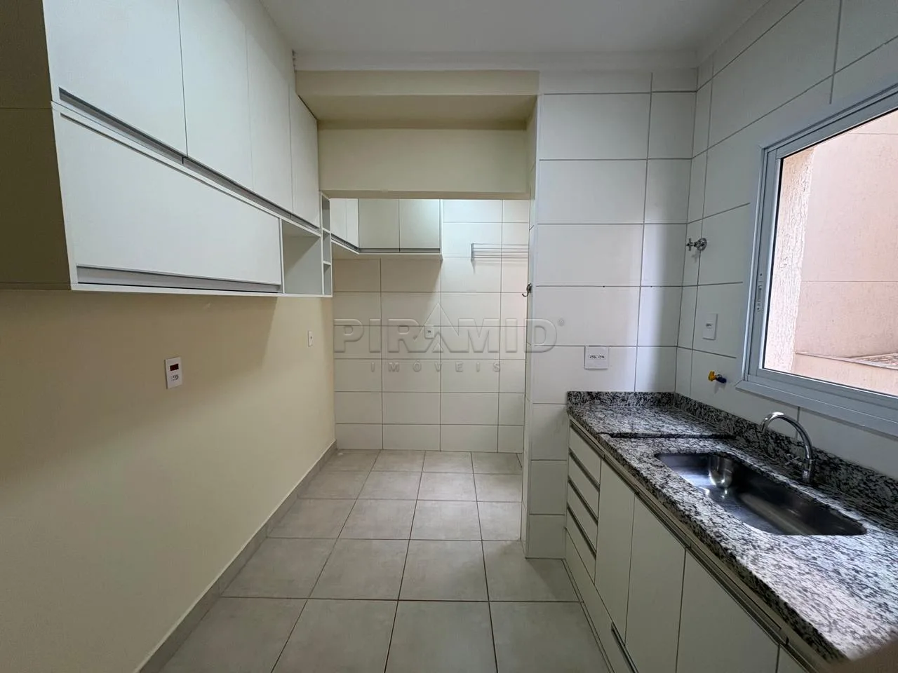 Alugar Apartamento / Padr&atilde;o em Ribeir&atilde;o Preto R$ 2.200,00 - Foto 13