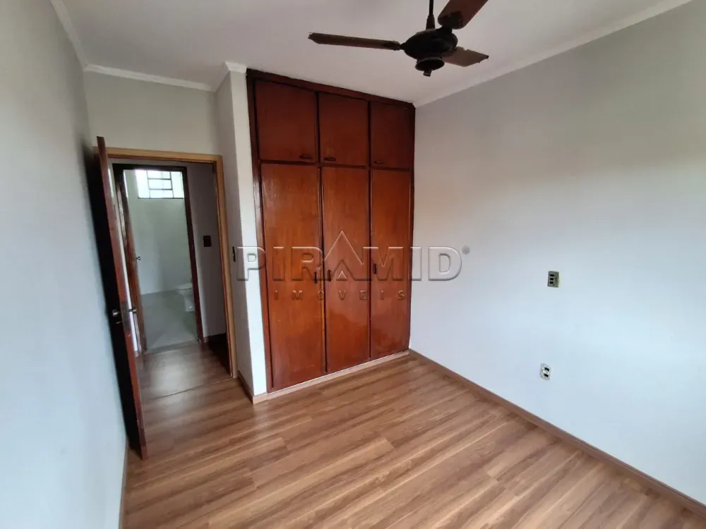 Alugar Apartamento / Padr&atilde;o em Ribeir&atilde;o Preto R$ 1.700,00 - Foto 10