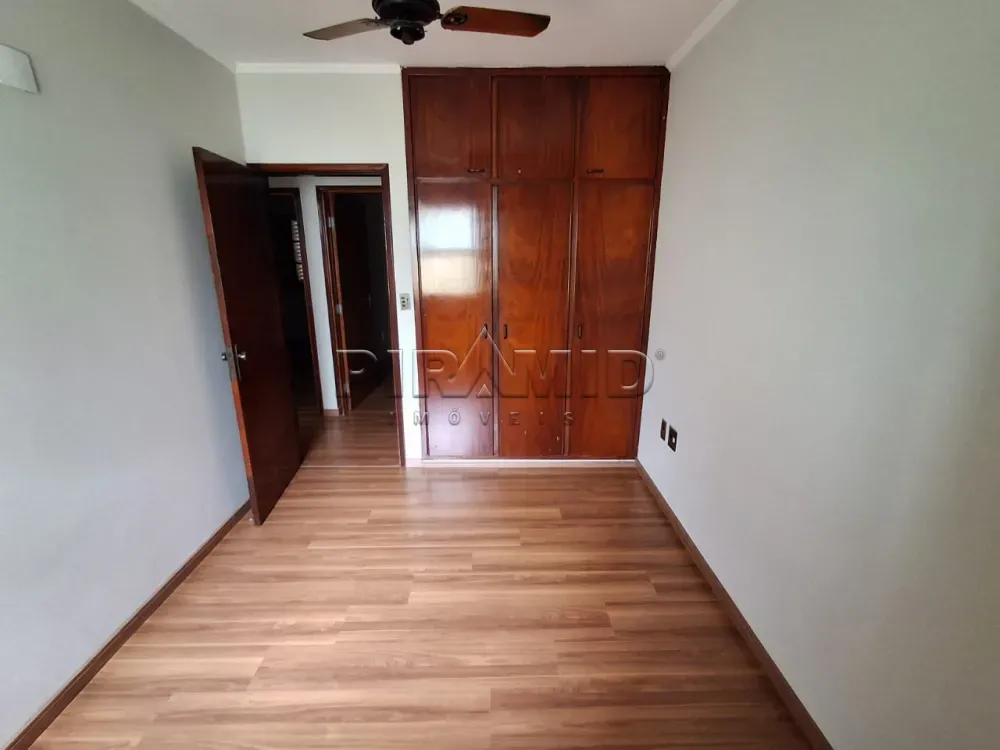 Alugar Apartamento / Padr&atilde;o em Ribeir&atilde;o Preto R$ 1.700,00 - Foto 9