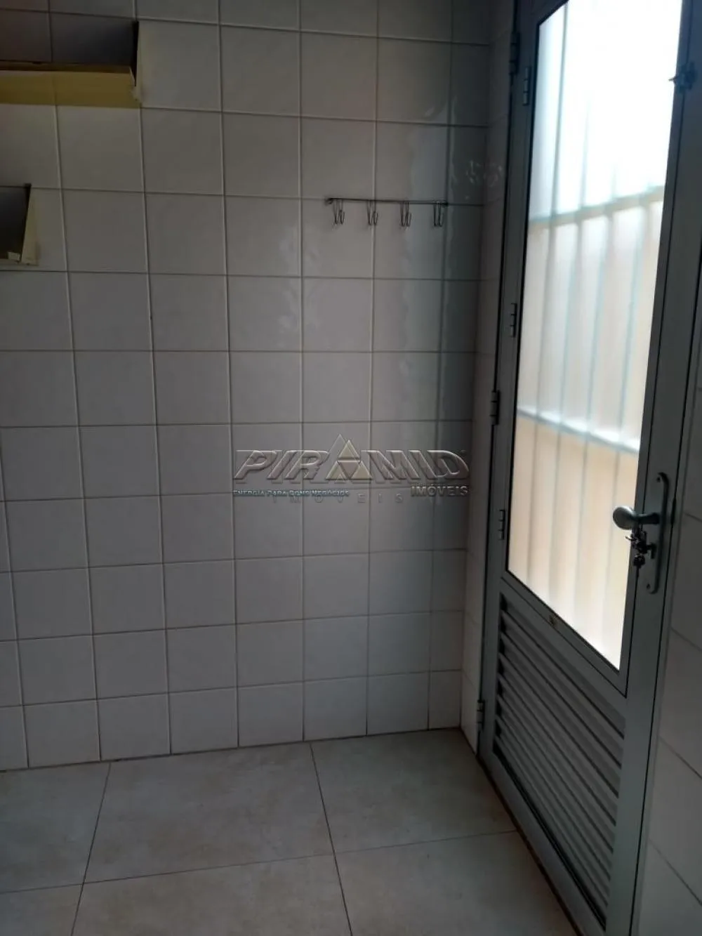 Alugar Casa / Padr&atilde;o em Ribeir&atilde;o Preto R$ 6.500,00 - Foto 33
