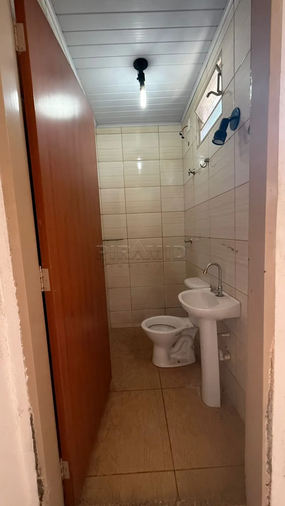 Alugar Casa / Padr&atilde;o em Ribeir&atilde;o Preto R$ 1.300,00 - Foto 13